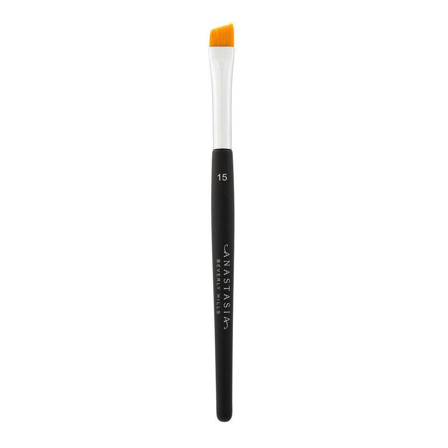 Anastasia Brush No. 15 - Koch Parfymeri